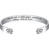 M MOOHAM Bracelets for Women – Engraved Quote Inspirational Bracelet Birthday Christmas Funny Gifts for Best Friend, Daughter, Son, Sister, Niece, Mom, Coworkers, Stainless Steel Jewelry(Cousins-Side by side or miles apart  cousins are always close at heart)