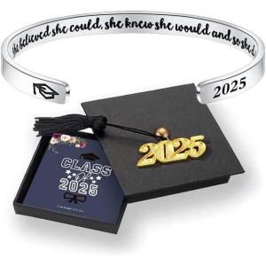 M MOOHAM Graduation Gifts for Her Him 2026, Inspirational Graduation Bracelets Class of 2026 High School College Graduation Gifts for Her with Graduation Box(With Box-She believed she could  she knew she would and so she did!)