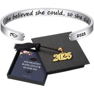M MOOHAM Graduation Gifts for Her Him 2026, Inspirational Graduation Bracelets Class of 2026 High School College Graduation Gifts for Her with Graduation Box(” With Box -She Believed She Could So She Did)